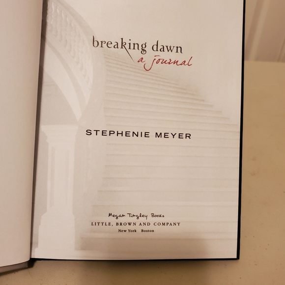 The Twilight Saga Tin box set - Picture 2 of 14